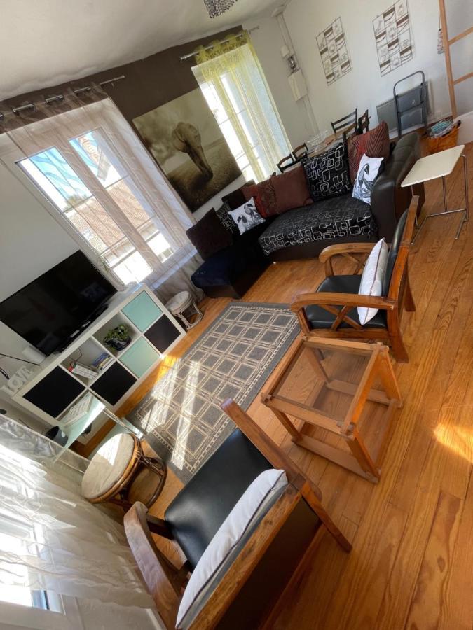 Appartement Duplex à Beaumont-sur-Sarthe Extérieur photo