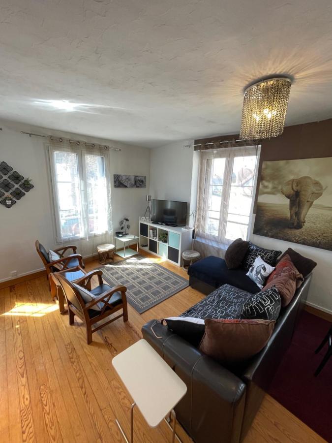 Appartement Duplex à Beaumont-sur-Sarthe Extérieur photo