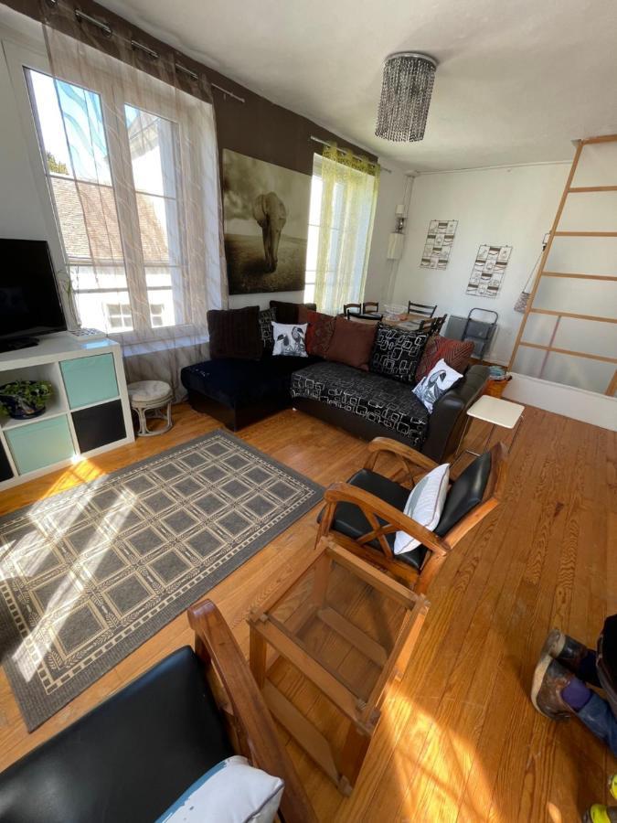 Appartement Duplex à Beaumont-sur-Sarthe Extérieur photo