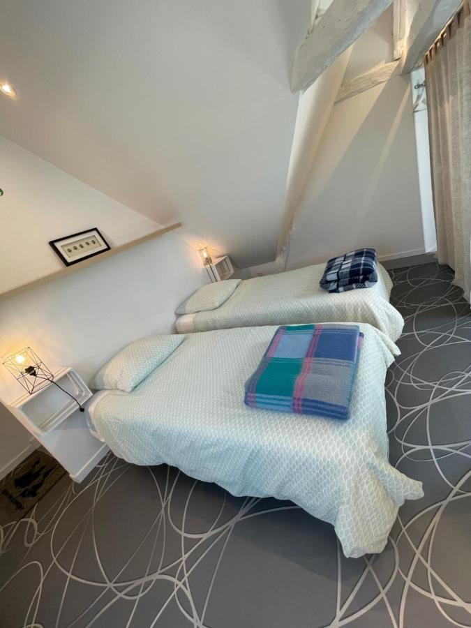 Appartement Duplex à Beaumont-sur-Sarthe Extérieur photo